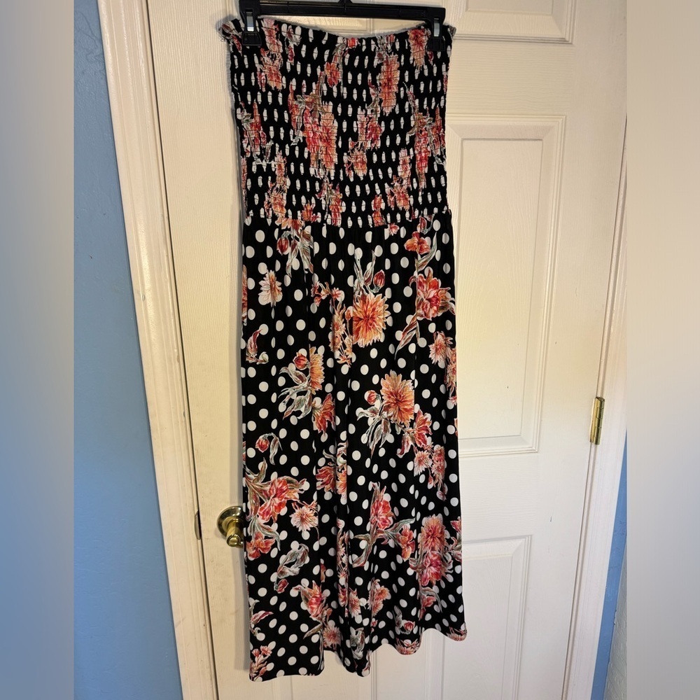 MLLE‎ GABRIELLE,NWOT,STRAPLESS, ONEPIECE JUMPSUIT Blk/white polka dot floral